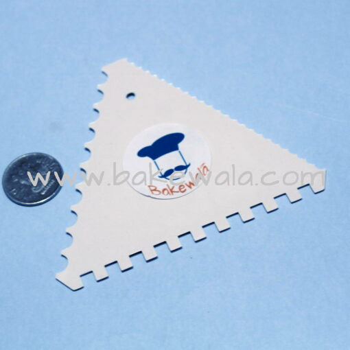 Scraper or Cake Comb - Triangle A