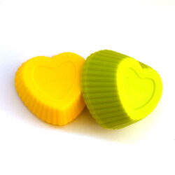 Silicone Cupcake Moulds 6 Cups - Heart Shape