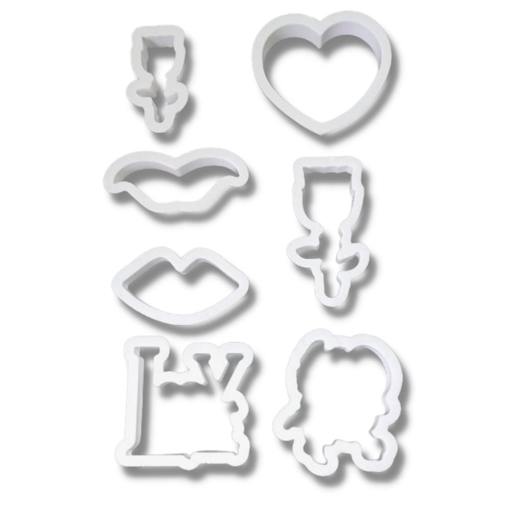 Buy Fondant Cutters - Love it is - Set of 7 online in India at best price